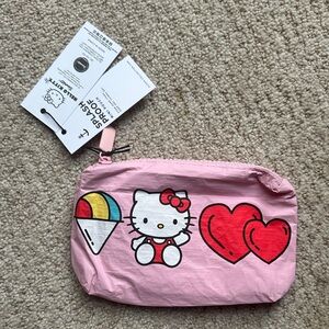 NWT Aloha Collection x Hello Kitty Pink Heart Pouch (Exclusive)